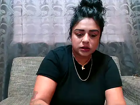 indianishkq7 online show from 01/23/25, 11:48