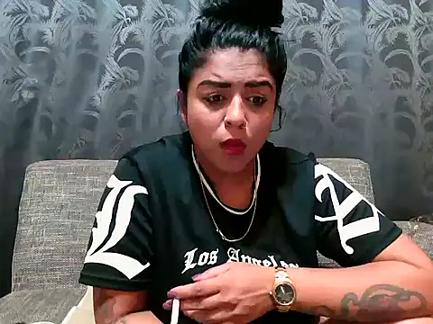 indianishkq7 online show from 02/01/25, 03:28