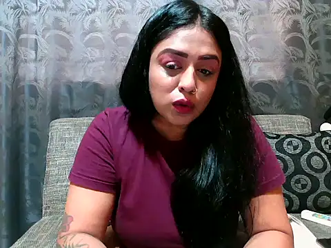 indianishkq7 online show from 03/19/25, 12:01