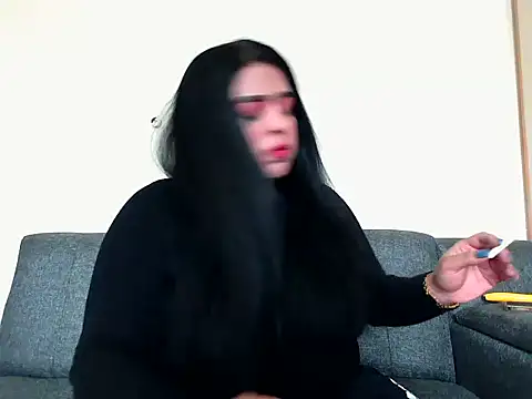 indianishkq7 online show from 04/30/26, 10:43