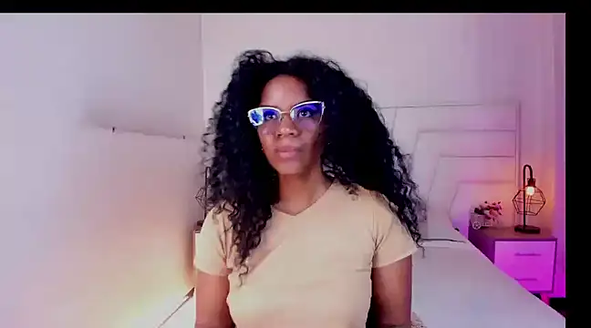 Ellie Alves online show from 02/24/25, 01:21