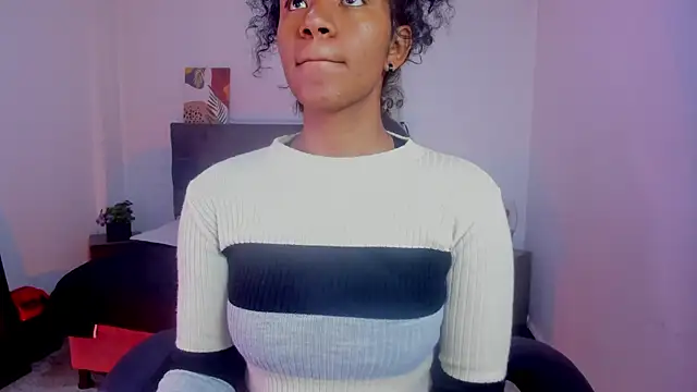 Ellie Alves online show from 11/25/25, 03:45