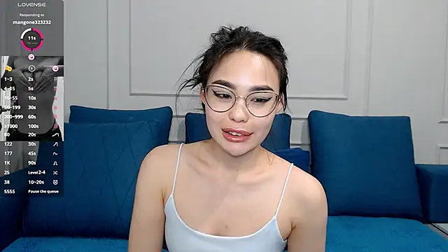 Snapshot of kwana_colada chatting on 02/26/25, 03:41 kwana colada online show from 02/26/25, 03:41