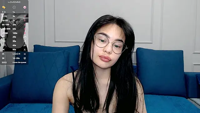 Snapshot of kwana_colada chatting on 03/05/25, 12:11 kwana colada online show from 03/05/25, 12:11