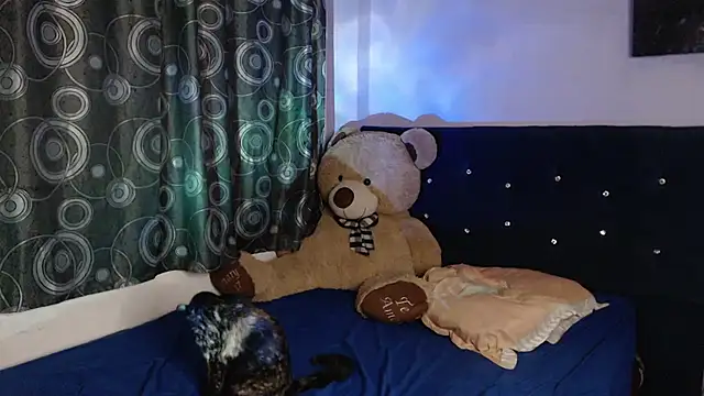 ANGELIQUE KLANE online show from 03/09/26, 03:49