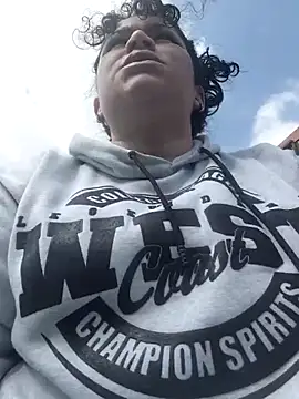 ANGELIQUE KLANE online show from 03/14/26, 02:33