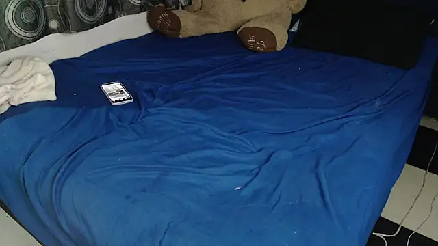 ANGELIQUE KLANE online show from 04/18/26, 11:16