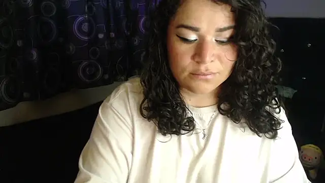 Snapshot of ANGELIQUE_KLANE chatting on 05/31/26, 02:35 ANGELIQUE KLANE online show from 05/31/26, 02:35