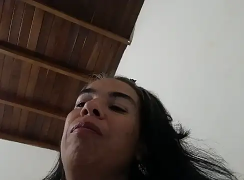 Snapshot of mari657 chatting on 12/25/24, 12:27 mari657 online show from 12/25/24, 12:27