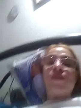 mari657 online show from 04/21/26, 08:23