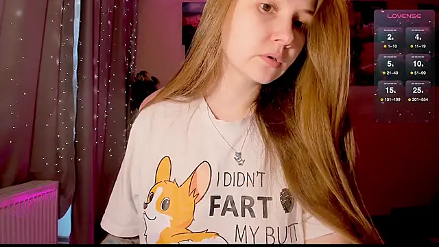 Snapshot of GoodWitch_ chatting on 02/21/25, 07:34 GoodWitch  online show from 02/21/25, 07:34