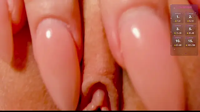 Snapshot of GoodWitch_ chatting on 03/18/25, 10:36 GoodWitch  online show from 03/18/25, 10:36