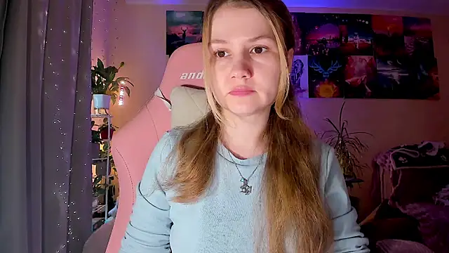 Snapshot of GoodWitch_ chatting on 09/26/25, 06:28 GoodWitch  online show from 09/26/25, 06:28