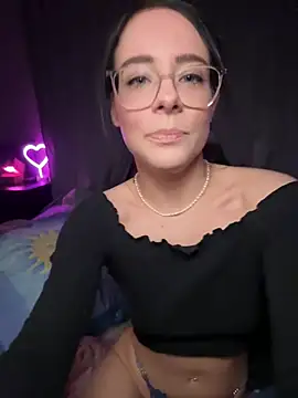 Snapshot of Carmen_Monroe chatting on 05/10/26, 08:03 Carmen Monroe online show from 05/10/26, 08:03