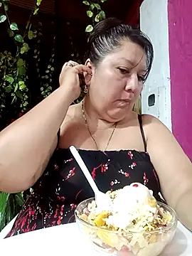 Brenda Berck  online show from 10/15/25, 12:44