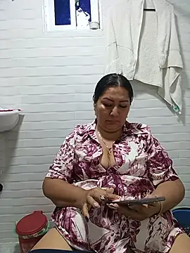 Brenda Berck  online show from 05/20/26, 12:06