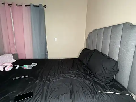 souulsnatcher online show from 10/10/25, 12:48