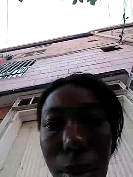 Snapshot of kirajohnson chatting on 12/18/24, 04:49 kirajohnson online show from 12/18/24, 04:49