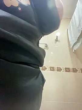 Fancyxlove online show from 11/15/25, 12:34