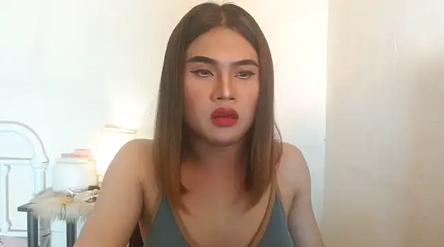 Snapshot of JustineBIGCUM chatting on 01/03/25, 05:28 JustineBIGCUM online show from 01/03/25, 05:28