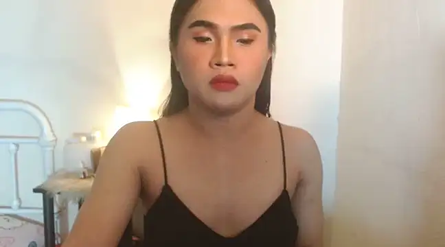 Snapshot of JustineBIGCUM chatting on 01/13/25, 08:15 JustineBIGCUM online show from 01/13/25, 08:15