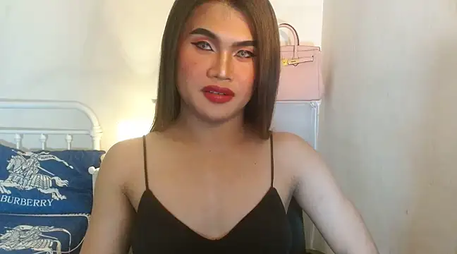 Snapshot of JustineBIGCUM chatting on 02/22/25, 11:13 JustineBIGCUM online show from 02/22/25, 11:13