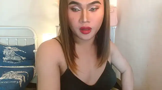 Snapshot of JustineBIGCUM chatting on 02/23/25, 09:33 JustineBIGCUM online show from 02/23/25, 09:33