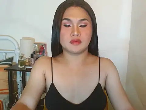 Snapshot of JustineBIGCUM chatting on 09/25/25, 10:08 JustineBIGCUM online show from 09/25/25, 10:08