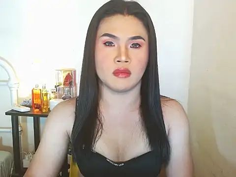 Snapshot of JustineBIGCUM chatting on 10/12/25, 08:24 JustineBIGCUM online show from 10/12/25, 08:24