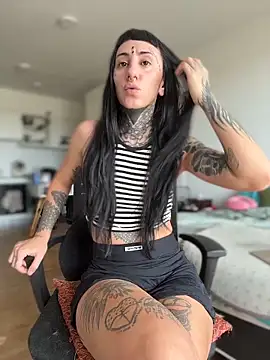 samisamsx online show from 10/10/25, 03:44