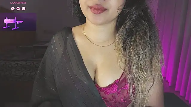  neesha 414  online show from 11/19/25, 06:19