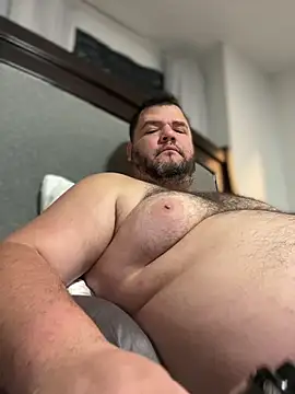 Snapshot of Gabihotxxx1 chatting on 12/18/24, 02:17 Gabihotxxx1 online show from 12/18/24, 02:17