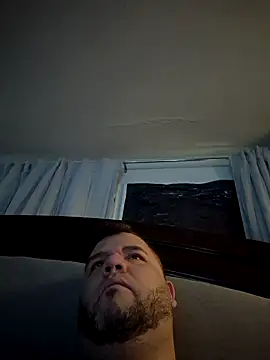 Snapshot of Gabihotxxx1 chatting on 12/26/24, 02:27 Gabihotxxx1 online show from 12/26/24, 02:27