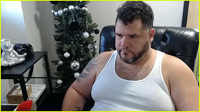 Snapshot of Gabihotxxx1 chatting on 12/30/24, 06:38 Gabihotxxx1 online show from 12/30/24, 06:38