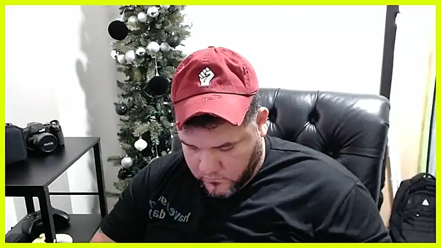 Snapshot of Gabihotxxx1 chatting on 01/06/25, 04:23 Gabihotxxx1 online show from 01/06/25, 04:23