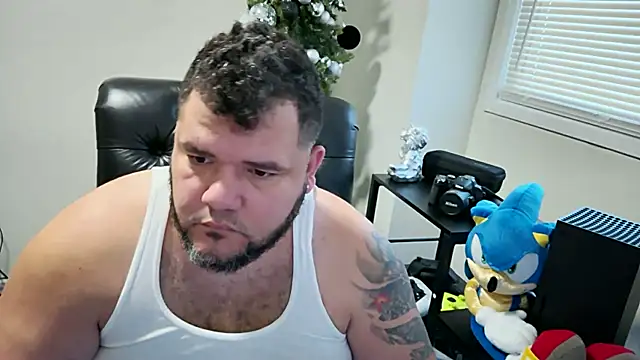 Snapshot of Gabihotxxx1 chatting on 01/30/25, 01:21 Gabihotxxx1 online show from 01/30/25, 01:21