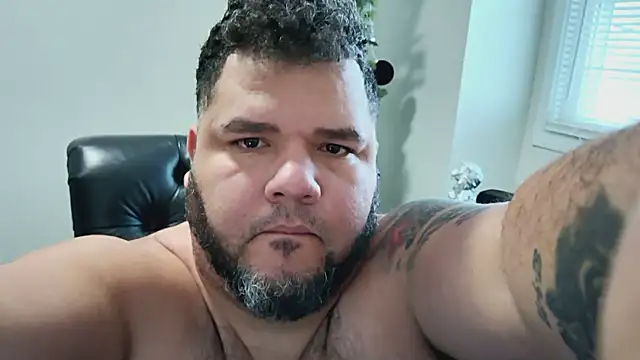 Snapshot of Gabihotxxx1 chatting on 02/02/25, 03:28 Gabihotxxx1 online show from 02/02/25, 03:28