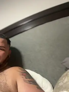 Snapshot of Gabihotxxx1 chatting on 10/19/25, 02:23 Gabihotxxx1 online show from 10/19/25, 02:23