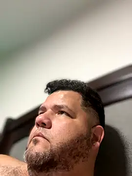 Snapshot of Gabihotxxx1 chatting on 11/04/25, 05:17 Gabihotxxx1 online show from 11/04/25, 05:17