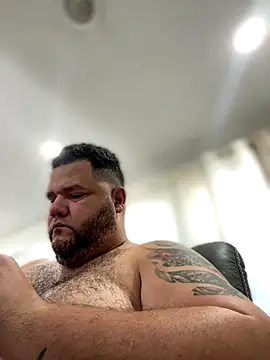 Snapshot of Gabihotxxx1 chatting on 11/27/25, 04:31 Gabihotxxx1 online show from 11/27/25, 04:31