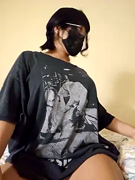 Snapshot of Latin_summer chatting on 11/01/25, 11:40 Latin summer online show from 11/01/25, 11:40