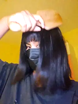 Snapshot of Latin_summer chatting on 12/16/25, 04:17 Latin summer online show from 12/16/25, 04:17