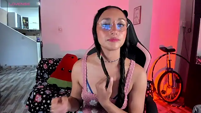 adrena 10 online show from 03/09/26, 12:09