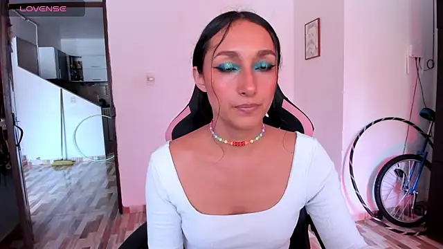 adrena 10 online show from 04/20/26, 07:04