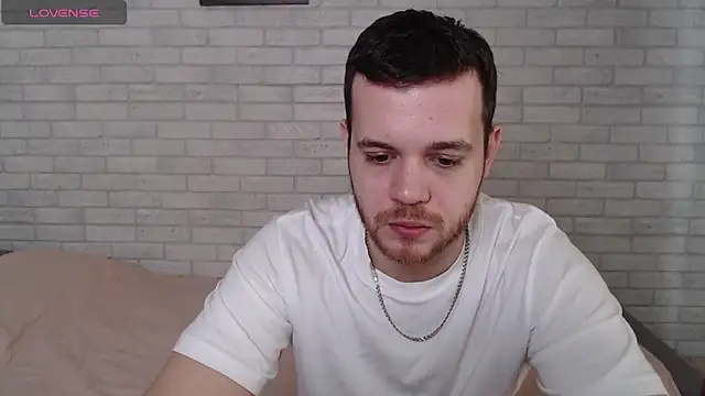 Alexxx horny online show from 04/22/26, 07:00