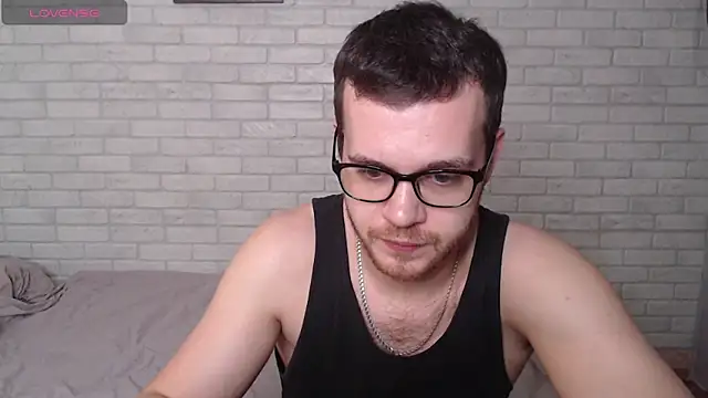 Snapshot of Alexxx_horny chatting on 05/10/26, 07:08 Alexxx horny online show from 05/10/26, 07:08