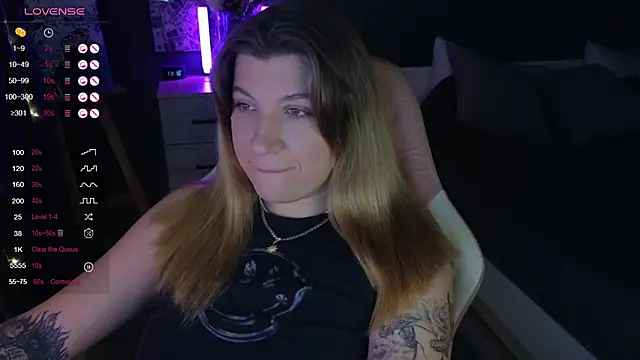 Snapshot of Fairy__Sofia chatting on 12/02/24, 08:19 Fairy  Sofia online show from 12/02/24, 08:19