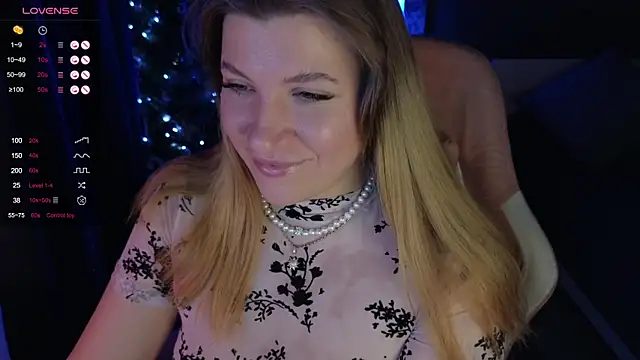 Snapshot of Fairy__Sofia chatting on 12/25/24, 08:29 Fairy  Sofia online show from 12/25/24, 08:29