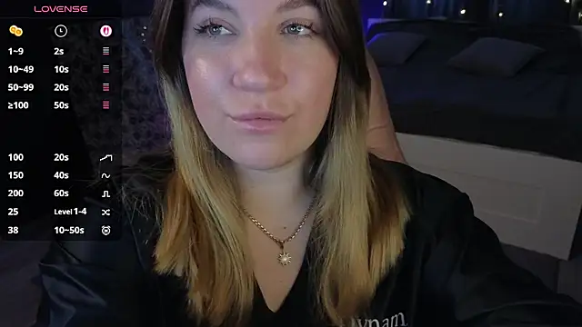 Snapshot of Fairy__Sofia chatting on 02/24/25, 08:27 Fairy  Sofia online show from 02/24/25, 08:27