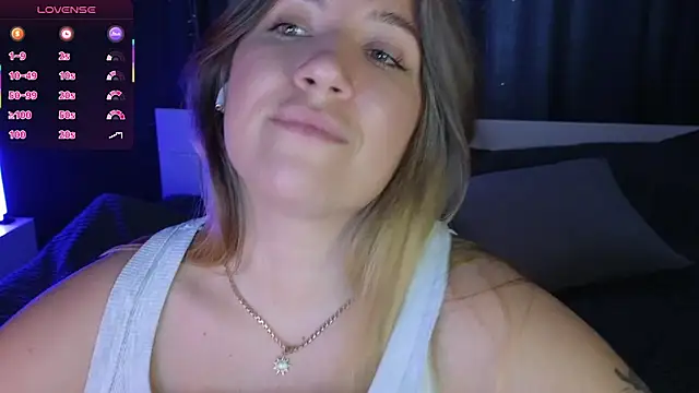 Snapshot of Fairy__Sofia chatting on 03/06/25, 11:25 Fairy  Sofia online show from 03/06/25, 11:25